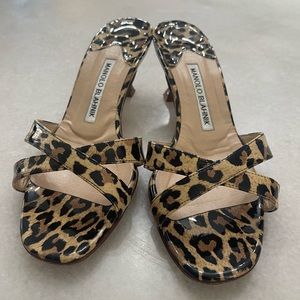 Manolo Blahnik leopard print patent leather kitten heel slide sandals